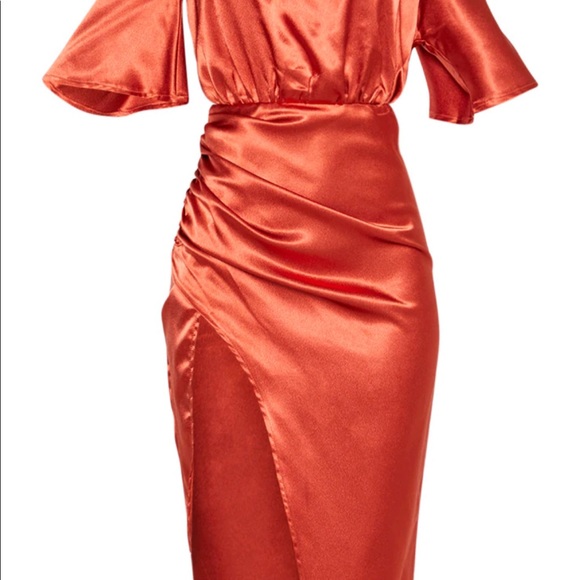 ✨ RUST PRETTY LITTLE THING NIGHT ON THE TOWN DRESS ✨ - Picture 3 of 5